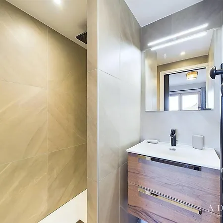 Apartamento Neuf 3 Pieces, 6 Pers, Proche Pistes La Rosiere - Fr-1-398-675 *